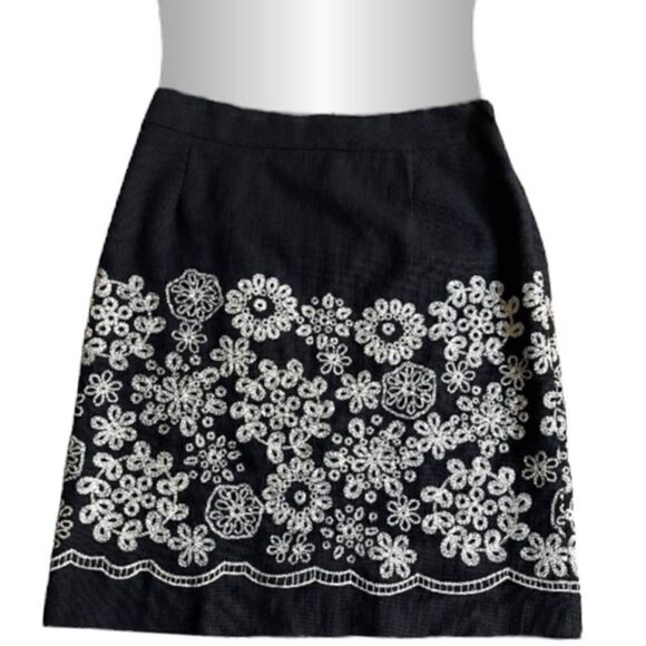 VTG Harold’s White Floral Embroidery Contrast Black Summer Cotton Tweed Skirt - Picture 1 of 15